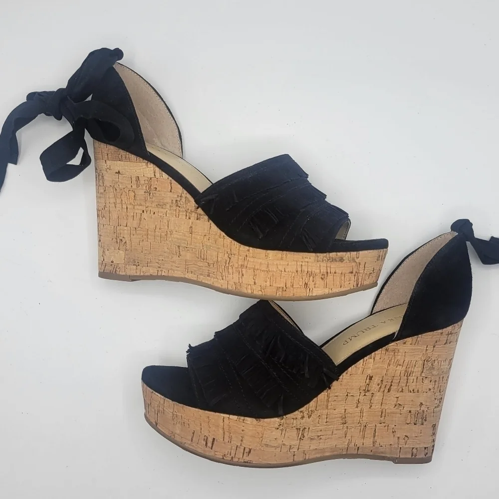 Ivanka Trump leather upper platform with fringe details size 71/2m